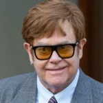Elton John says he lost his eyesight following severe eye infection