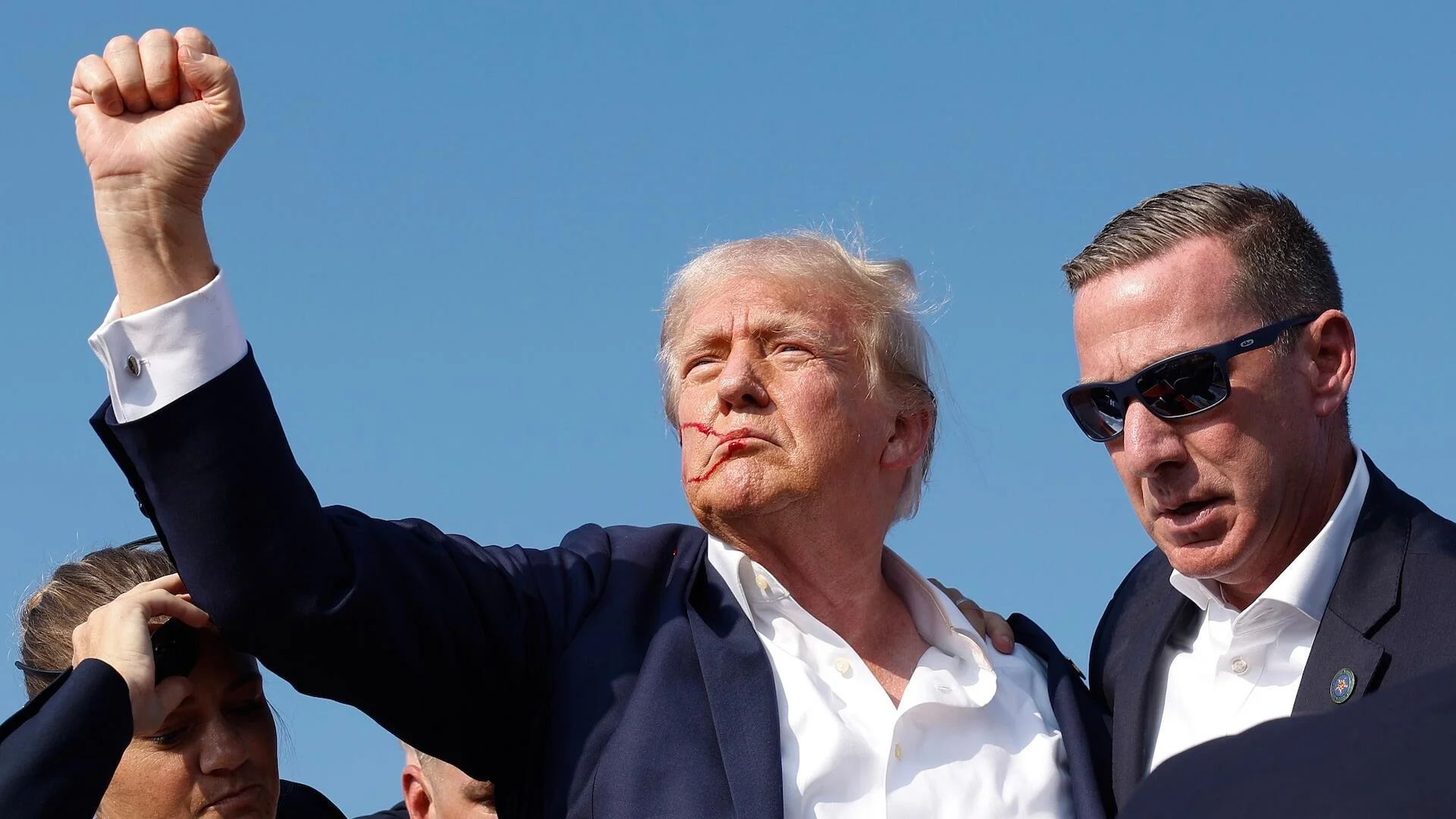 Former Coast Guard officer and sharpshooter accused of threatening to assassinate Trump